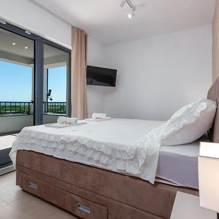 וילה Di Zadarvillas