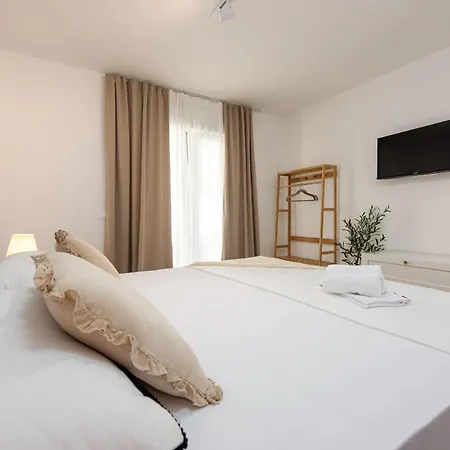 וילה Di Zadarvillas *