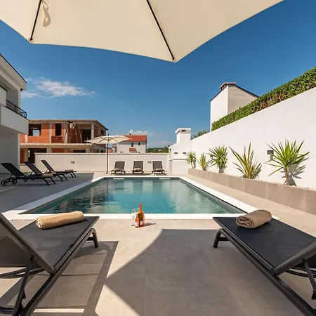 Di Zadarvillas * Vrana (Zadar)