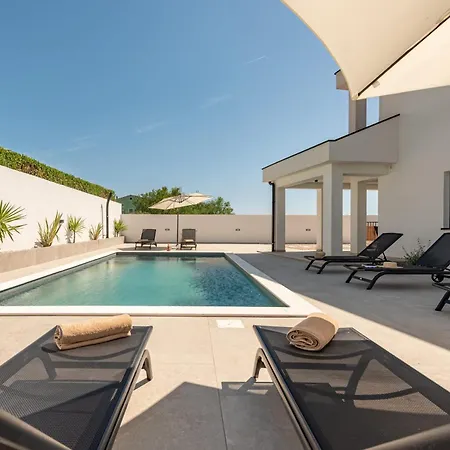 Di Zadarvillas וילה Vrana (Zadar)