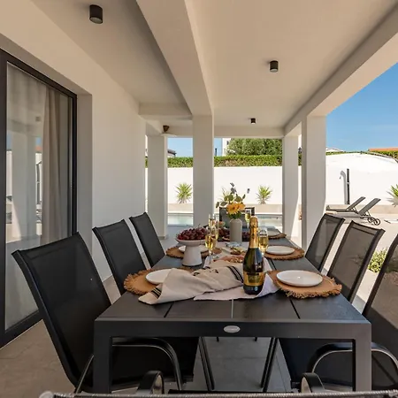 Di Zadarvillas Vrana (Zadar)