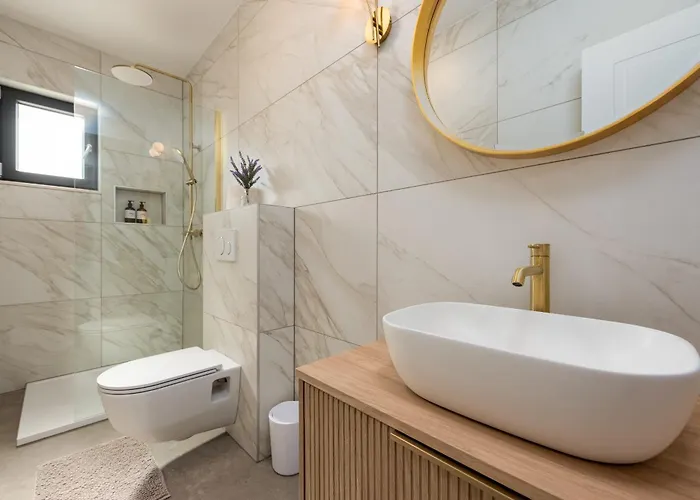 Di Zadarvillas *